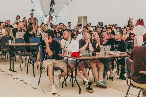 Команда на тимбилдинге Progon Tech