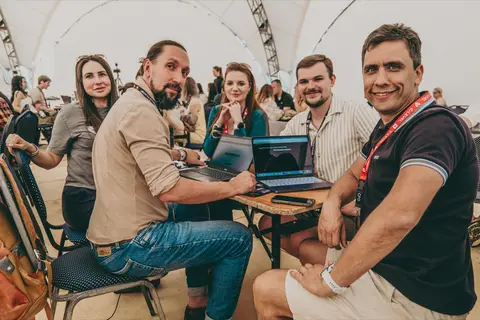 Команда на тимбилдинге Progon Tech
